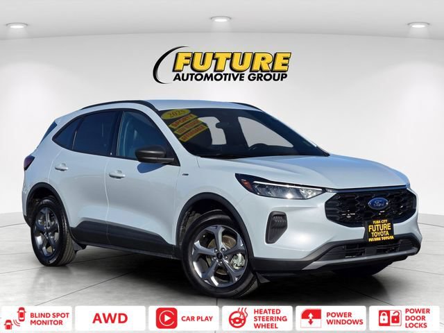 Used 2025 Ford Escape ST-Line w/ Tech Pack #1 AWD/4WD image 1