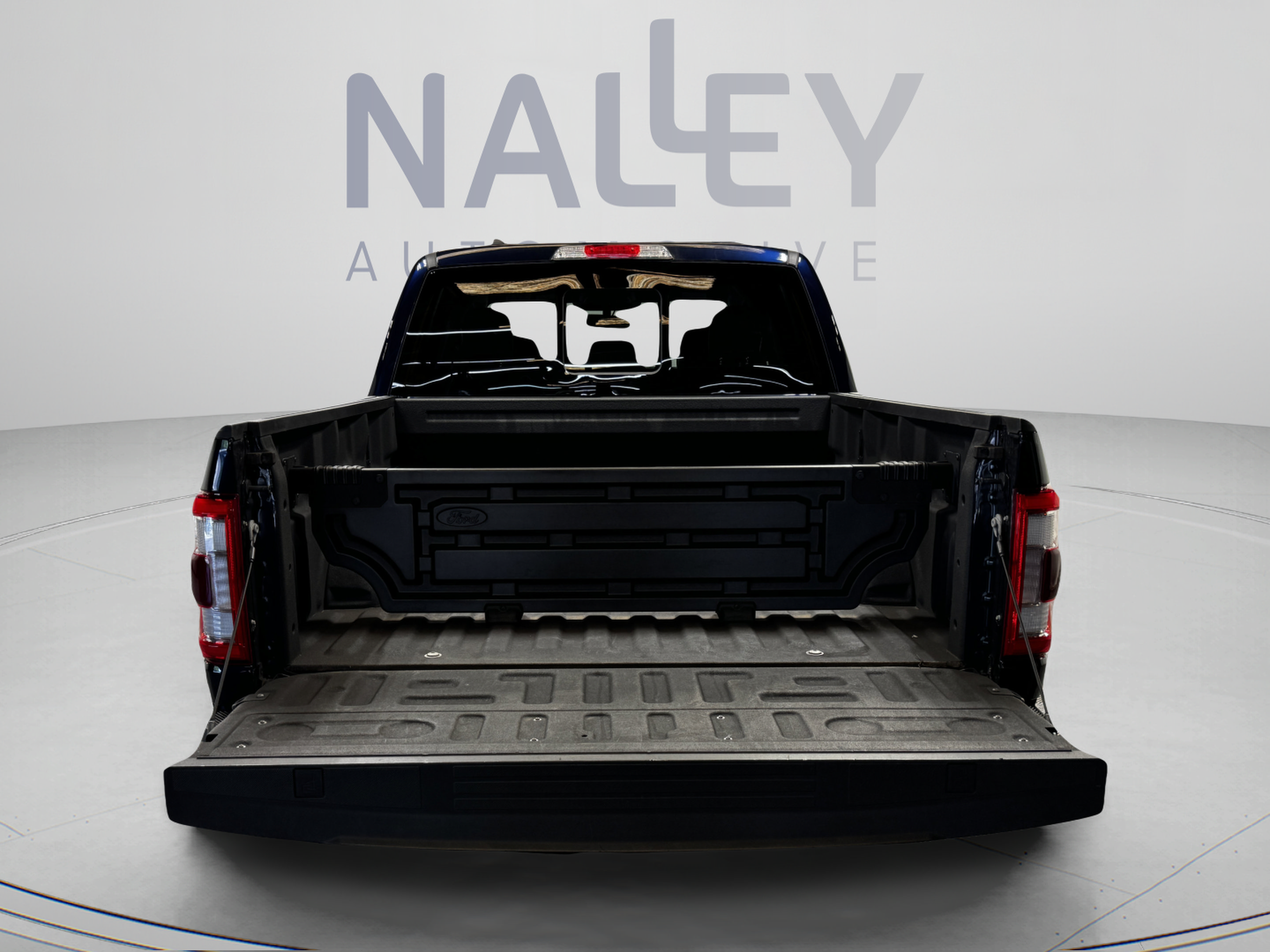 Used 2022 Ford F150 Lariat RWD image 9