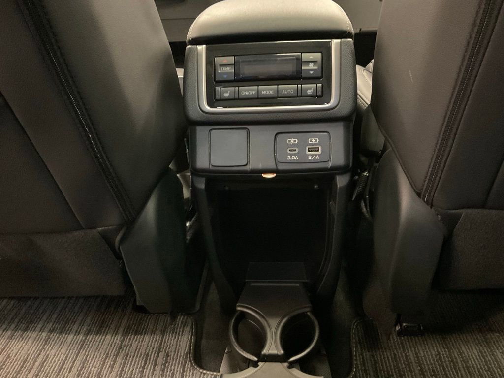 Used 2023 Subaru Ascent Limited w/ Technology Package image 27
