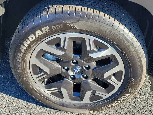 Used 2025 Subaru Forester AWD/4WD image 9