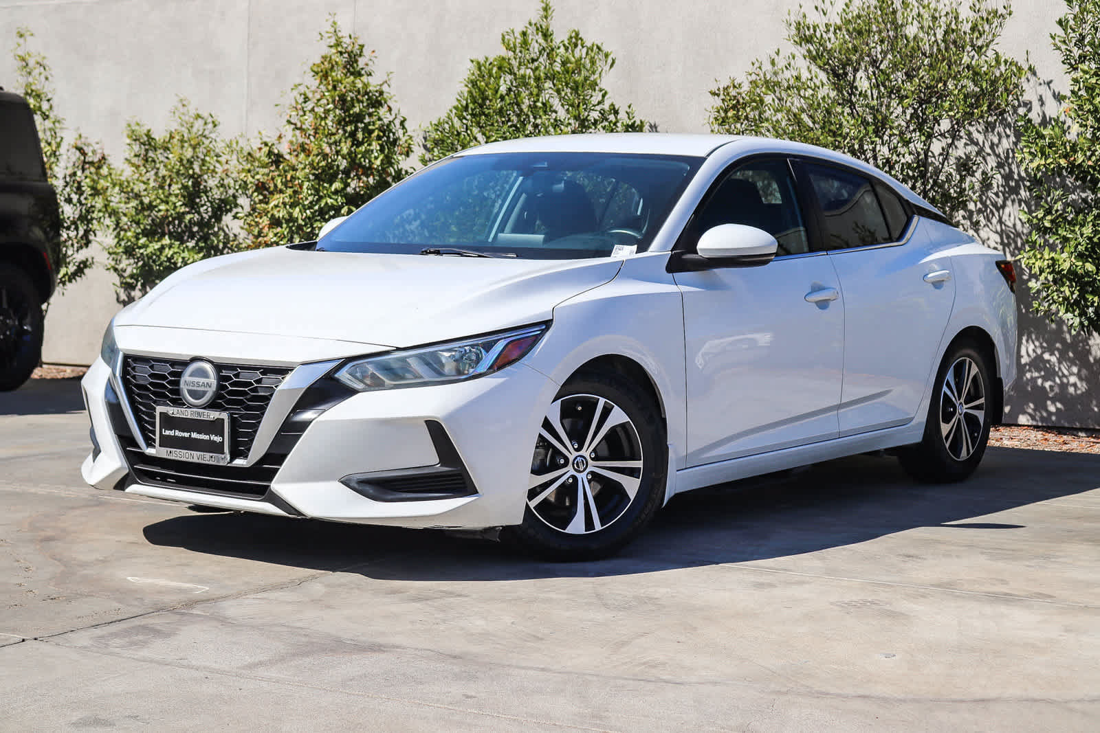 Used 2020 Nissan Sentra SV FWD image 1