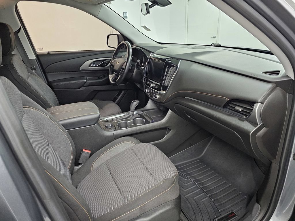 Used 2018 Chevrolet Traverse LT AWD/4WD image 26