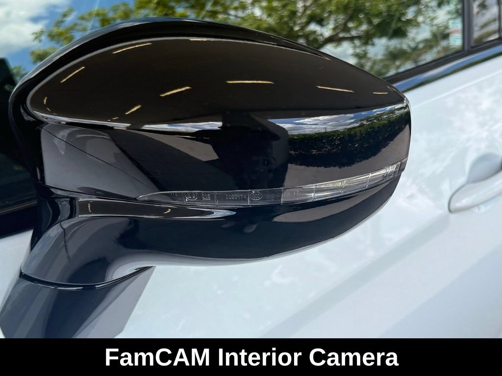 New 2027 Chrysler Pacifica Limited w/ S Appearance Package FWD image 33