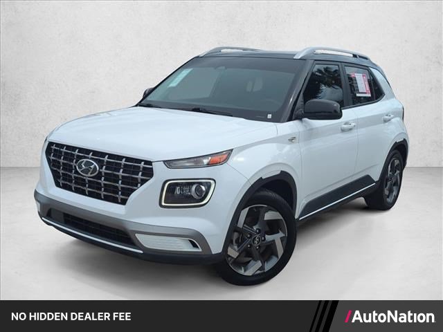 Used 2023 Hyundai Venue Limited FWD image 1