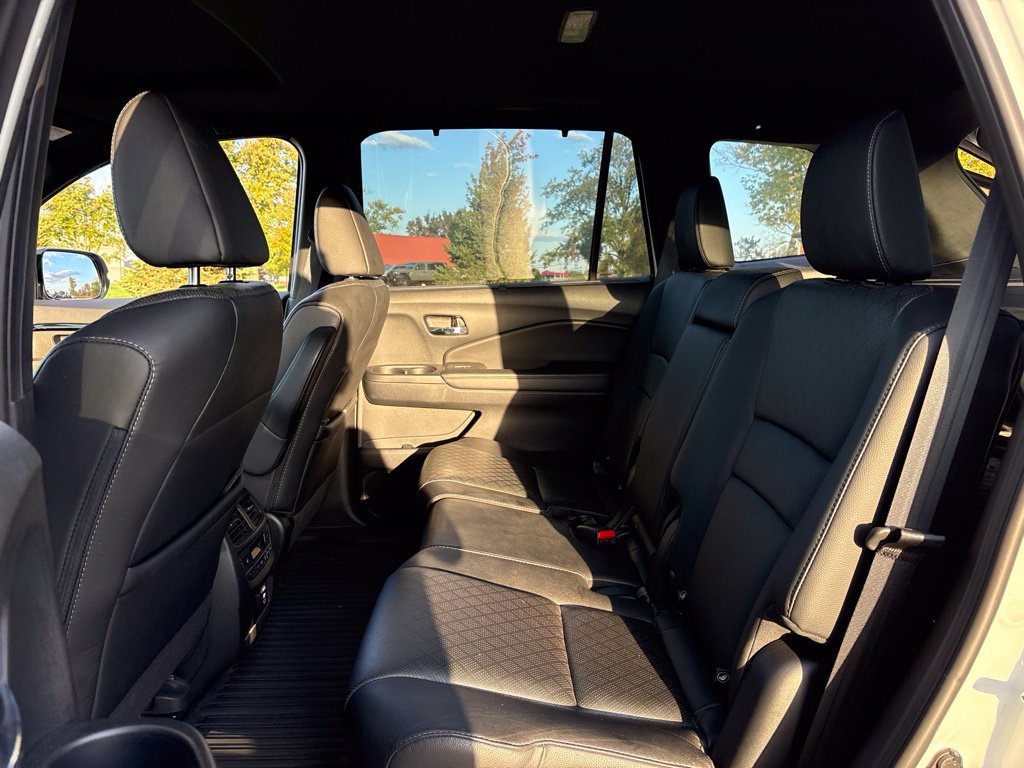 Used 2020 Honda Passport Touring image 14