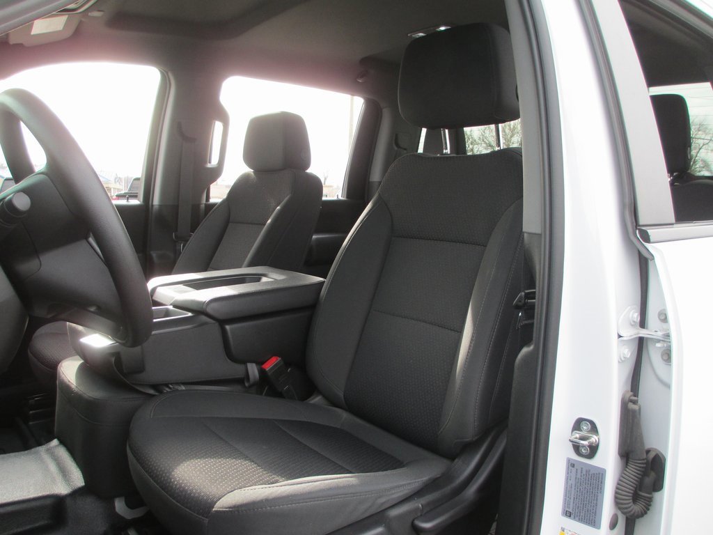 Certified 2022 GMC Sierra 2500 Pro w/ Convenience Package image 16