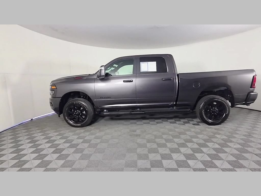 Used 2025 RAM 2500 Big Horn AWD/4WD image 48