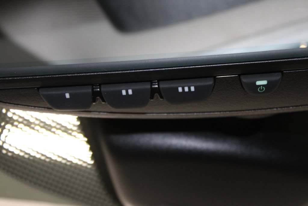 Used 2023 Acura MDX w/ Technology Package FWD image 52