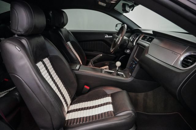 Used 2014 Ford Mustang Shelby GT500 w/ Equipment Group 821A RWD image 21