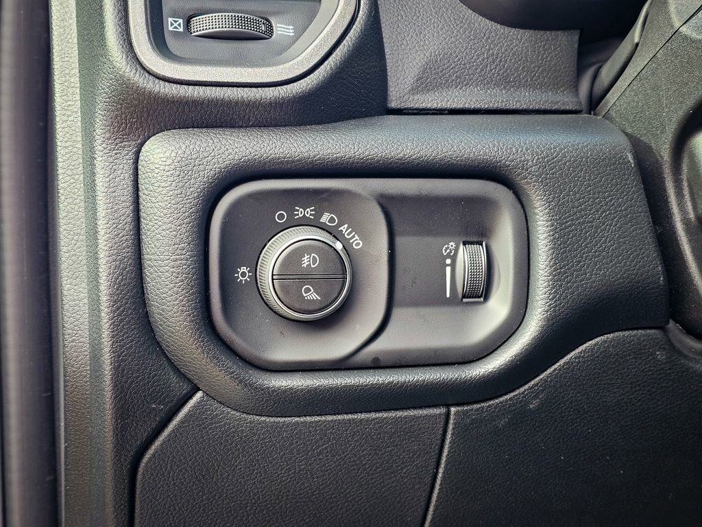 New 2026 RAM 2500 Tradesman image 16