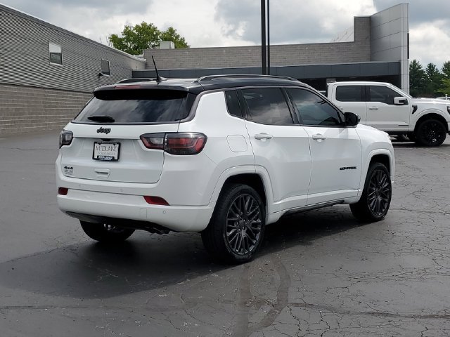 Used 2022 Jeep Compass High Altitude AWD/4WD image 3