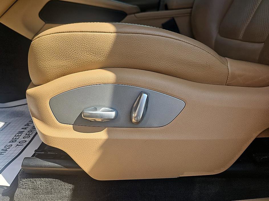 Used 2018 Porsche Macan image 14