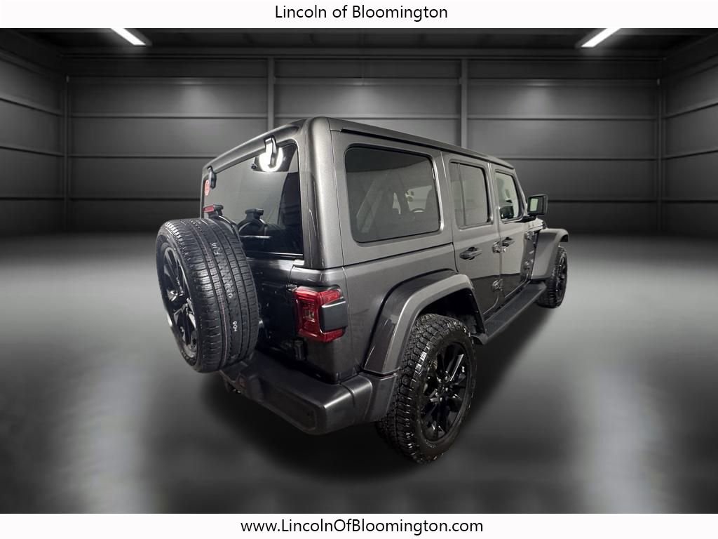 Used 2021 Jeep Wrangler Unlimited Sahara w/ Cold Weather Group image 7