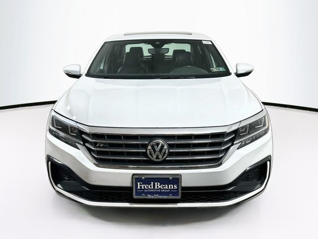 Used 2021 Volkswagen Passat 2.0T R-Line FWD image 2