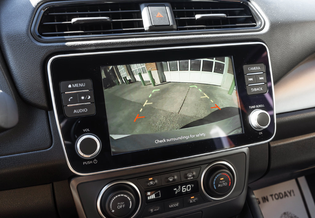 Used 2025 Nissan Leaf S FWD image 9