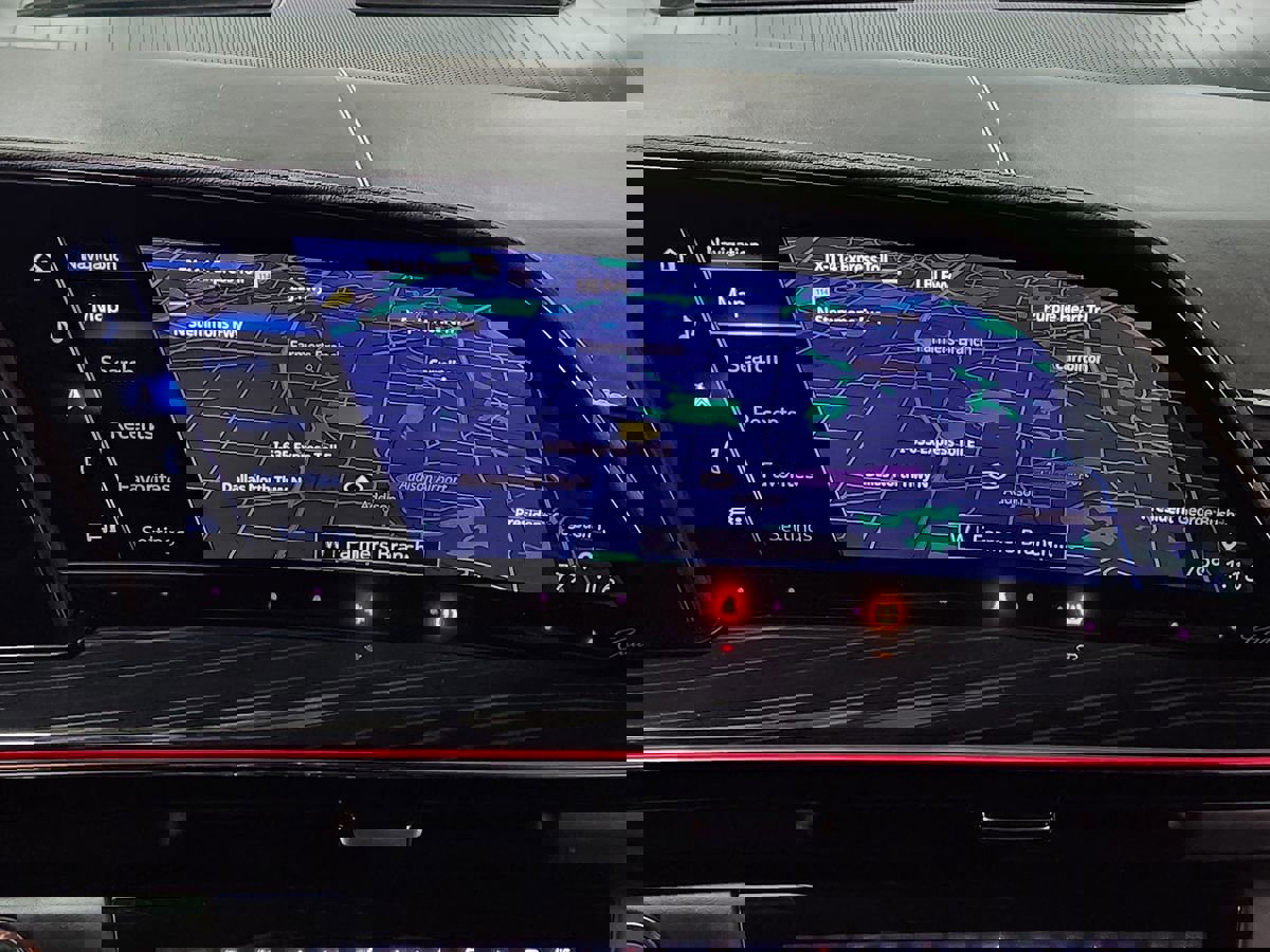 Used 2023 Cadillac Escalade ESV V image 38