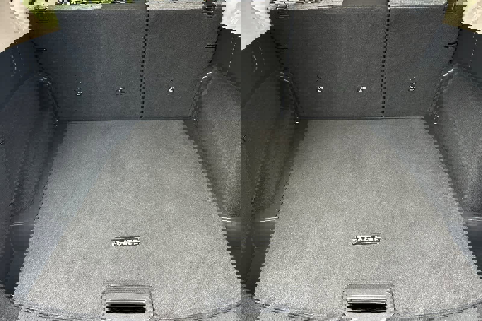 Used 2023 Nissan Rogue SV image 18