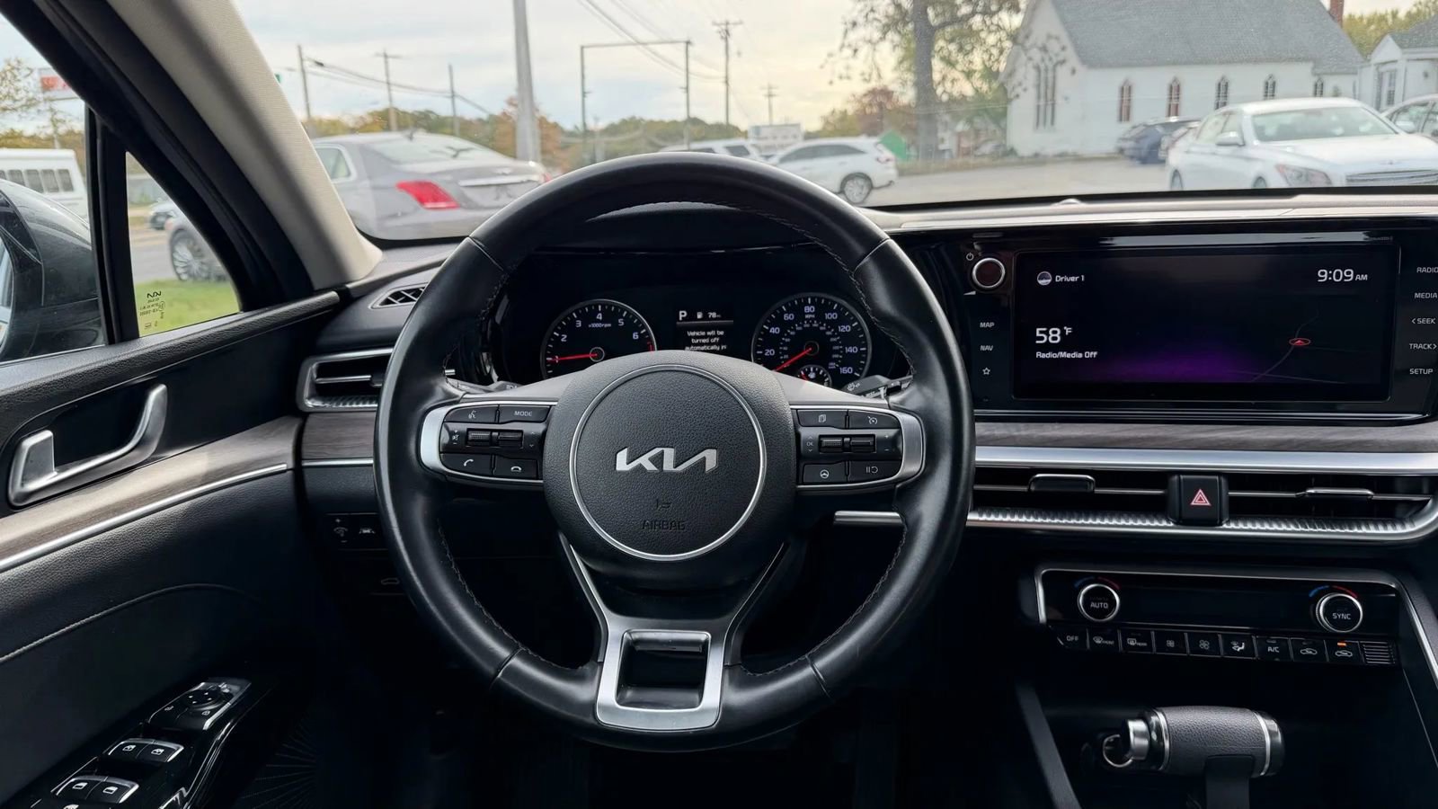 Used 2022 Kia K5 EX image 24