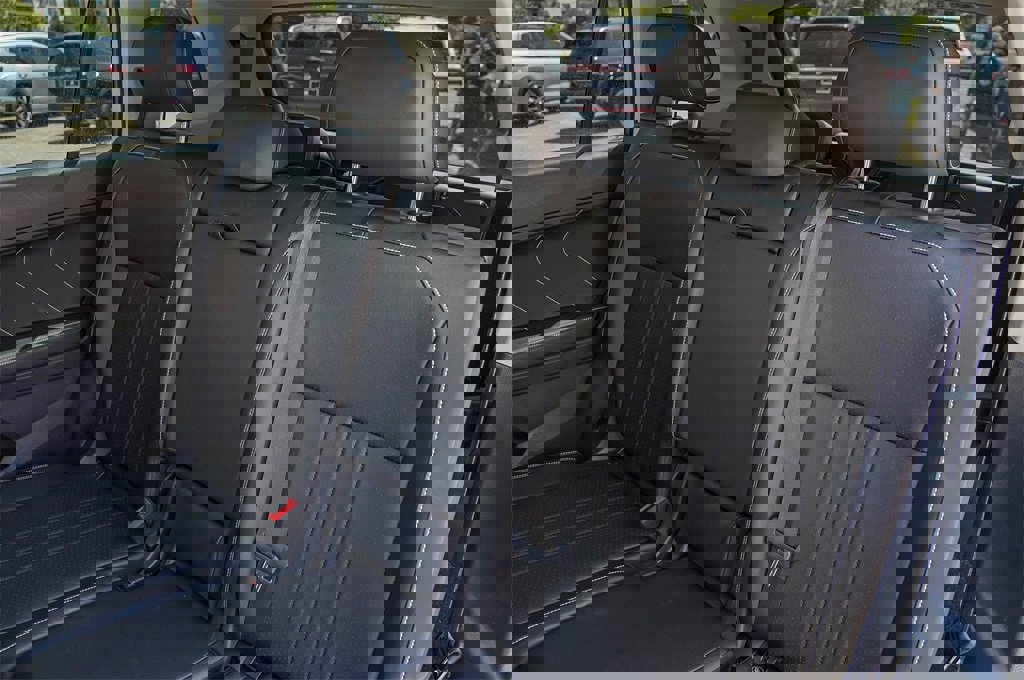 New 2024 Volkswagen Tiguan SE image 31