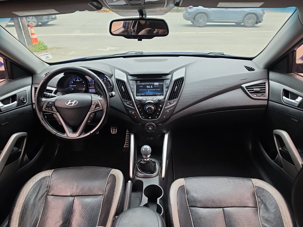 Used 2014 Hyundai Veloster Turbo FWD image 20