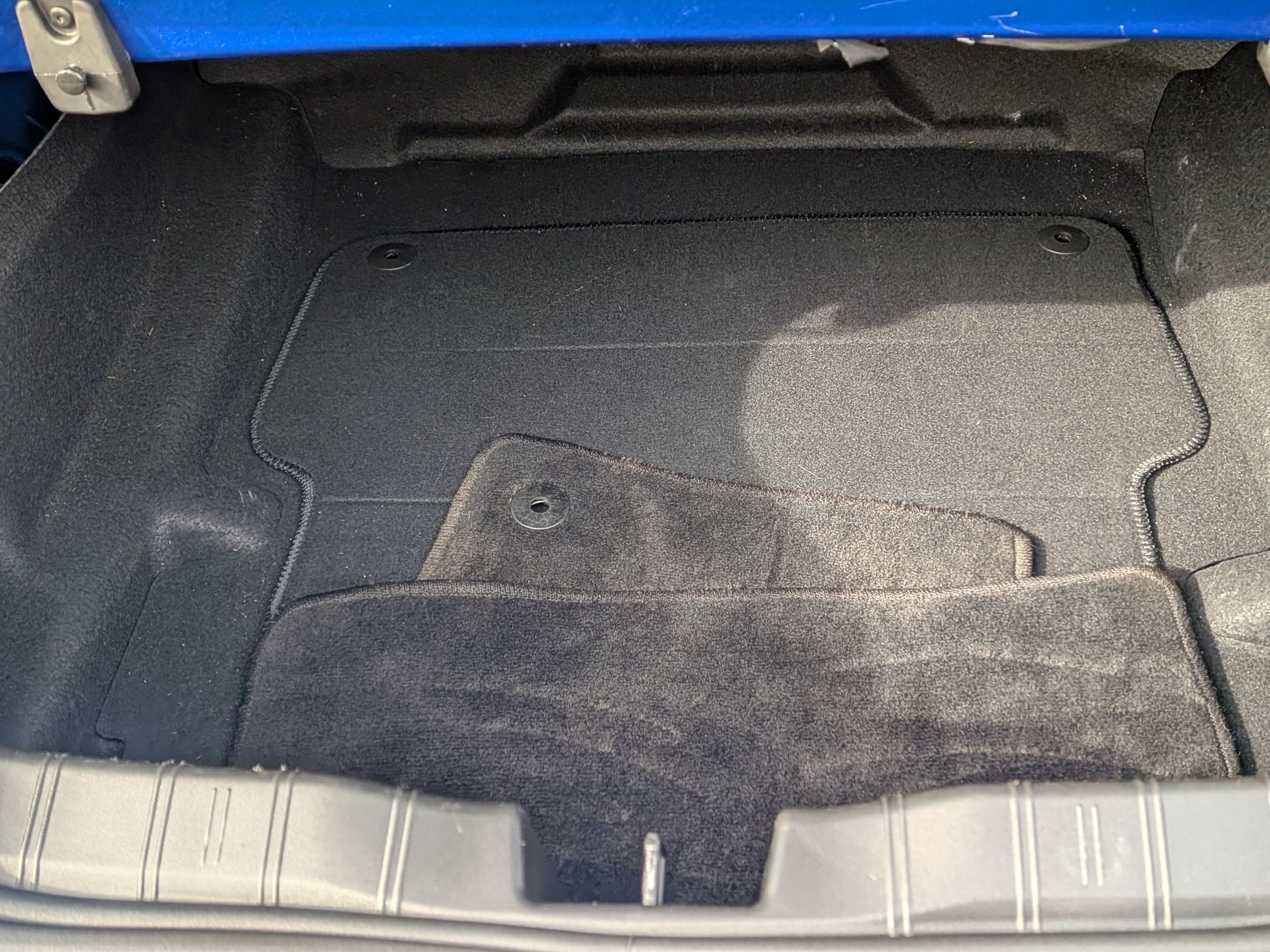 Used 2018 Chevrolet Camaro SS image 33