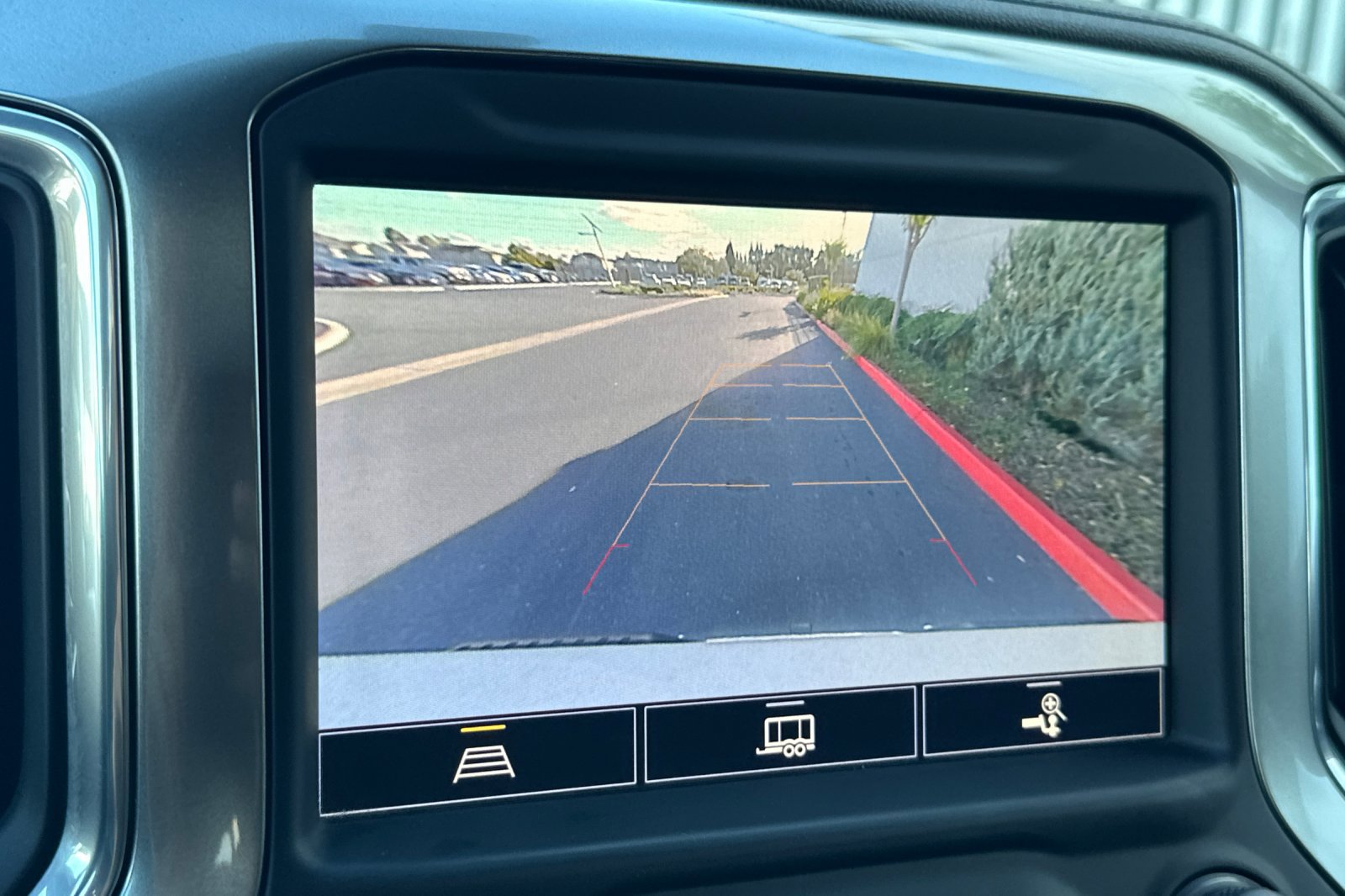 Used 2021 Chevrolet Silverado 1500 LTZ w/ LTZ Convenience Package II image 19