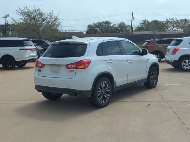 Used 2017 Mitsubishi Outlander Sport ES image 5