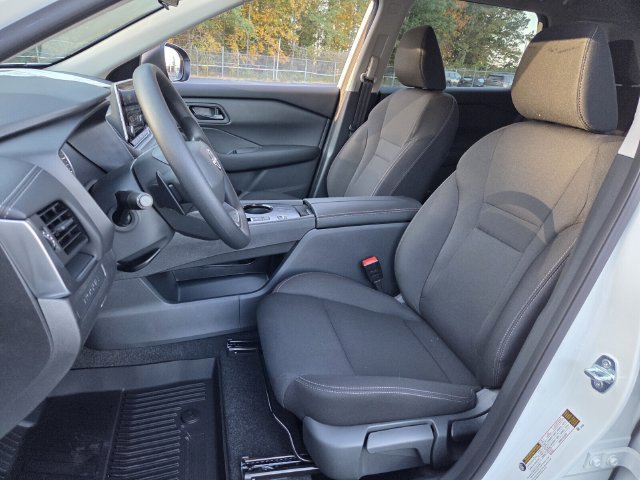 New 2027 Nissan Rogue S FWD image 9