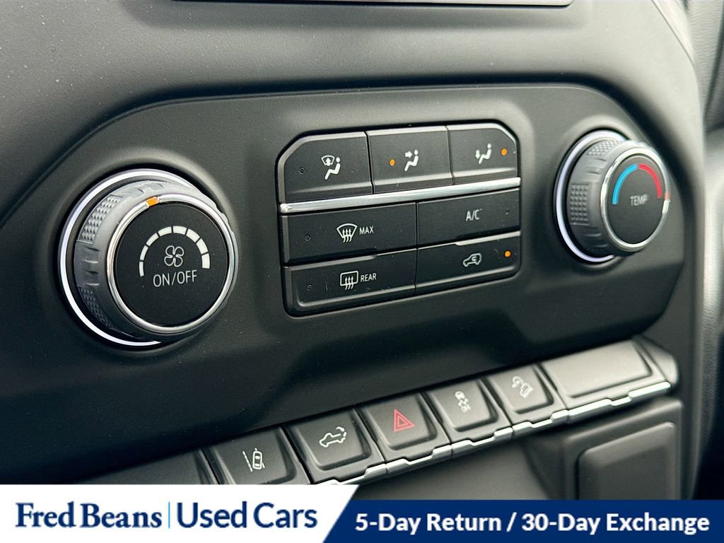 Used 2024 Chevrolet Silverado 3500 W/T image 18