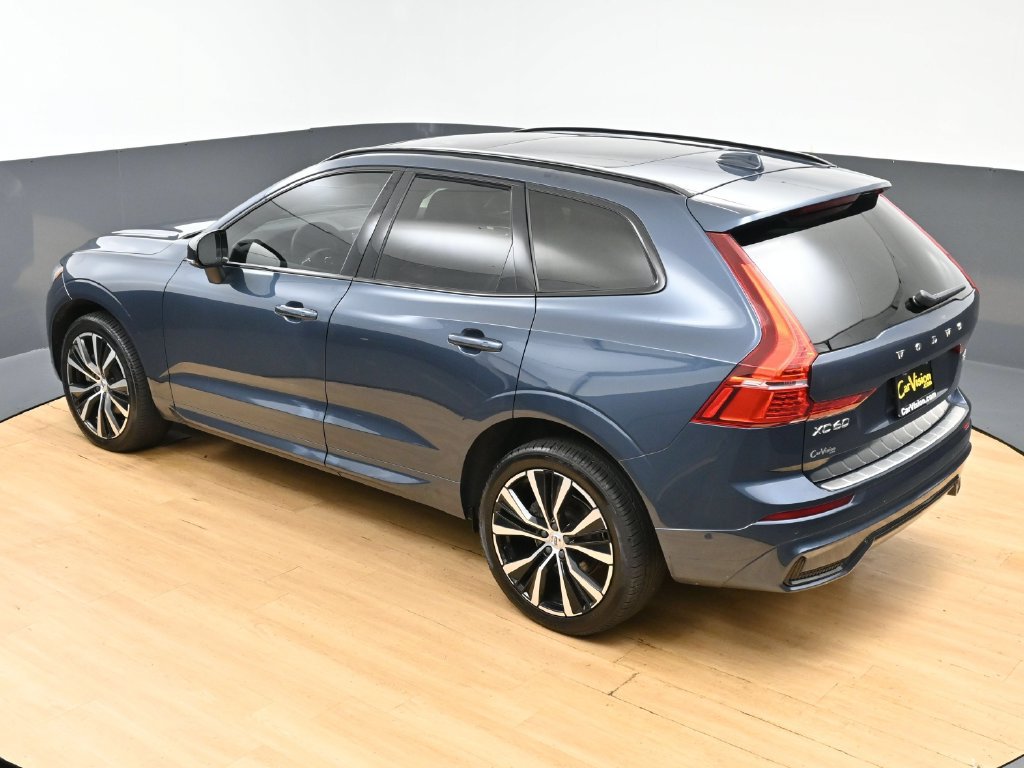 Used 2024 Volvo XC60 B5 Plus w/ Protection Package Premier AWD/4WD image 45