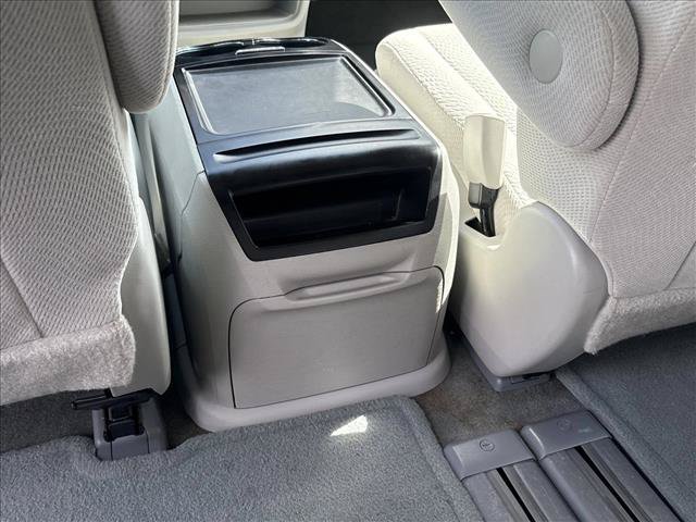 Used 2013 Toyota Sienna LE w/ Towing Pkg FWD image 23