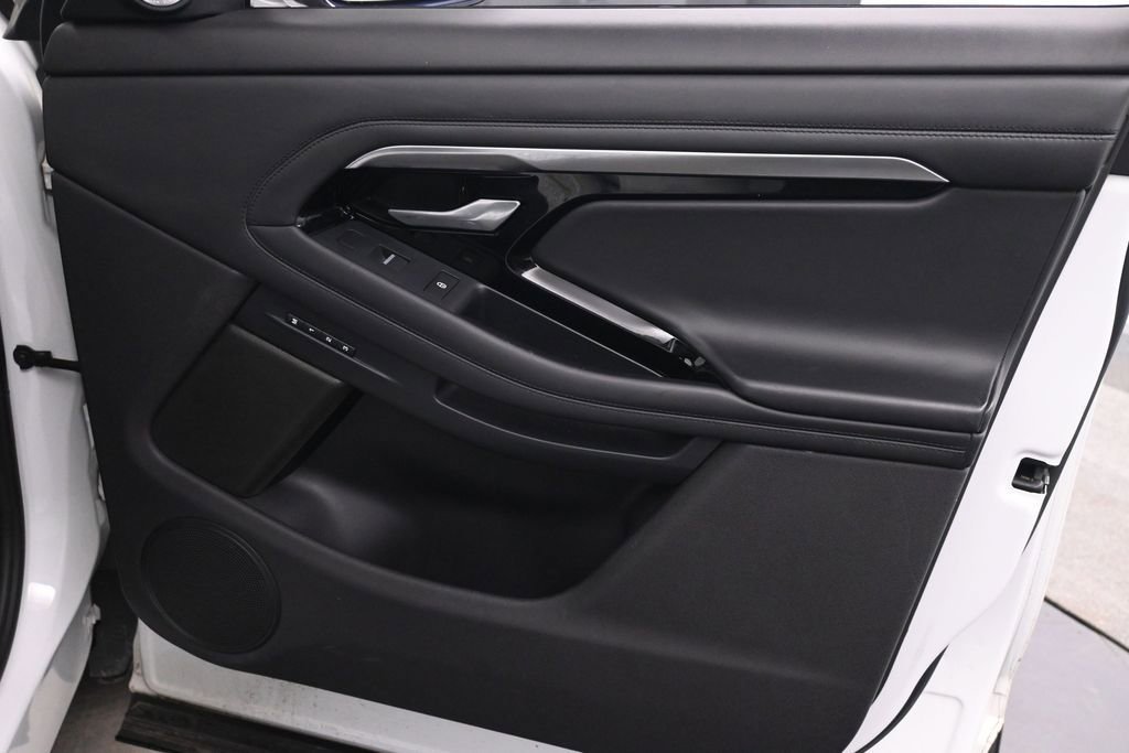 Used 2020 Land Rover Range Rover Evoque R-Dynamic SE AWD/4WD image 22