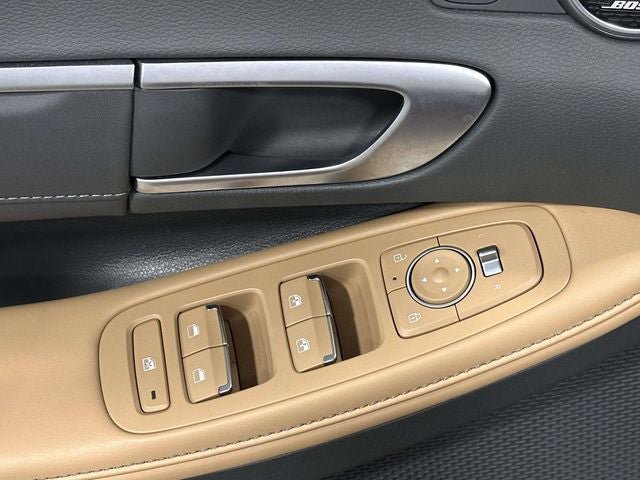 Used 2024 Hyundai Sonata Limited FWD image 17