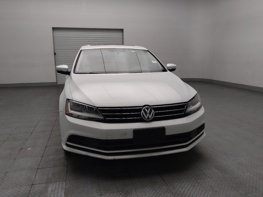 Used 2017 Volkswagen Jetta SE FWD image 14