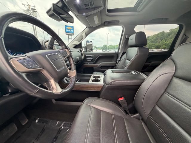 Used 2018 GMC Sierra 2500 Denali AWD/4WD image 12