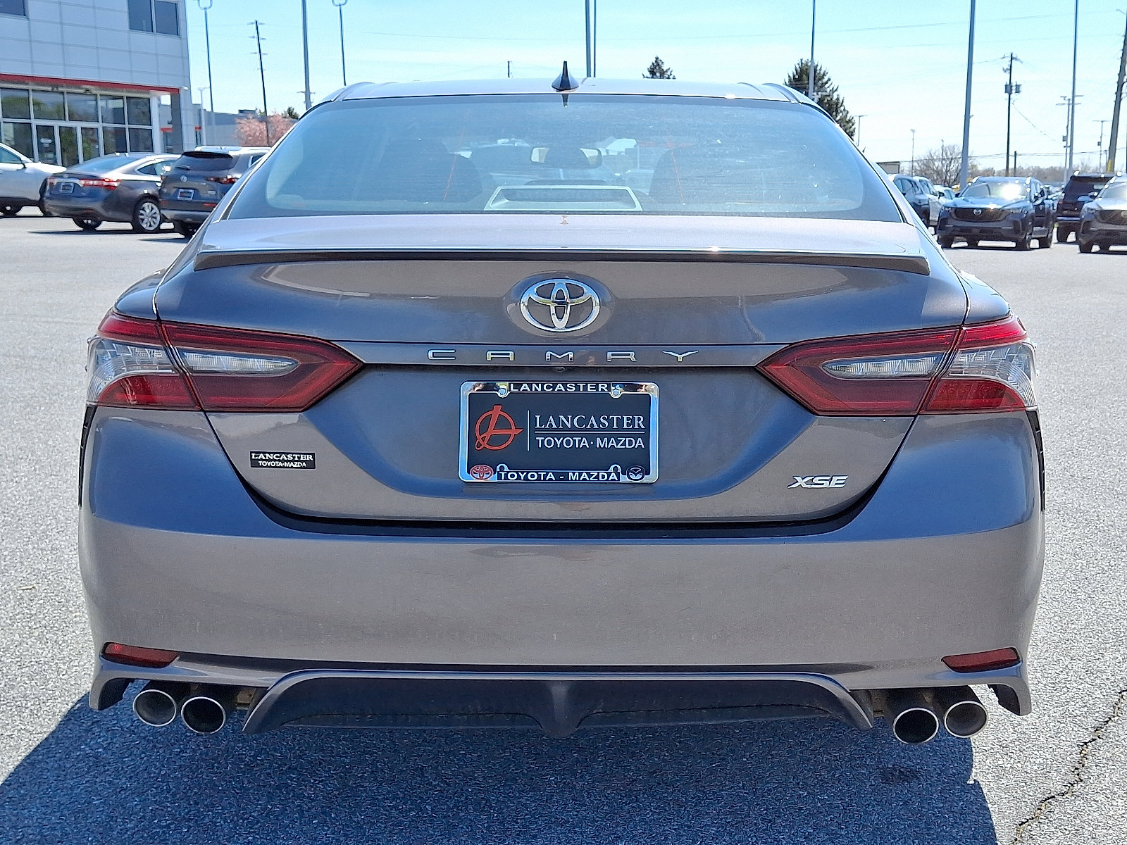 Used 2024 Toyota Camry XSE FWD image 6