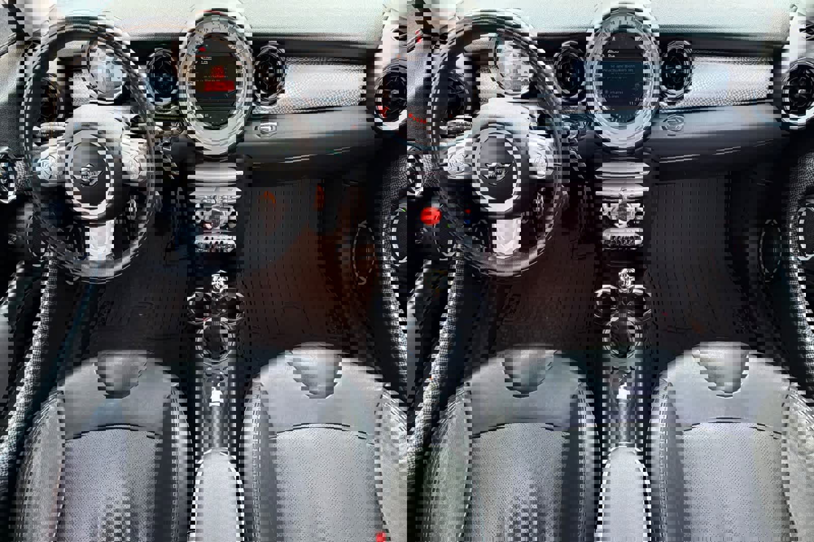 Used 2009 MINI Cooper Clubman S image 3