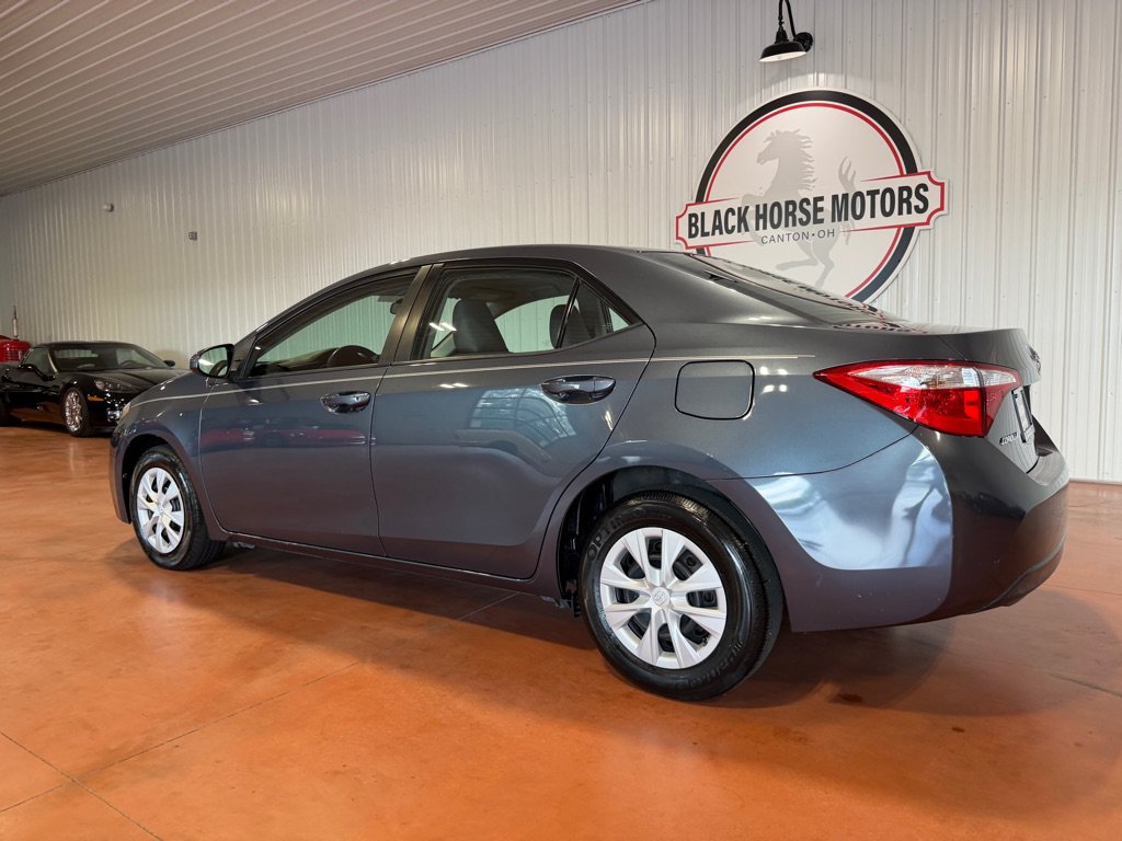 Used 2015 Toyota Corolla L FWD image 11