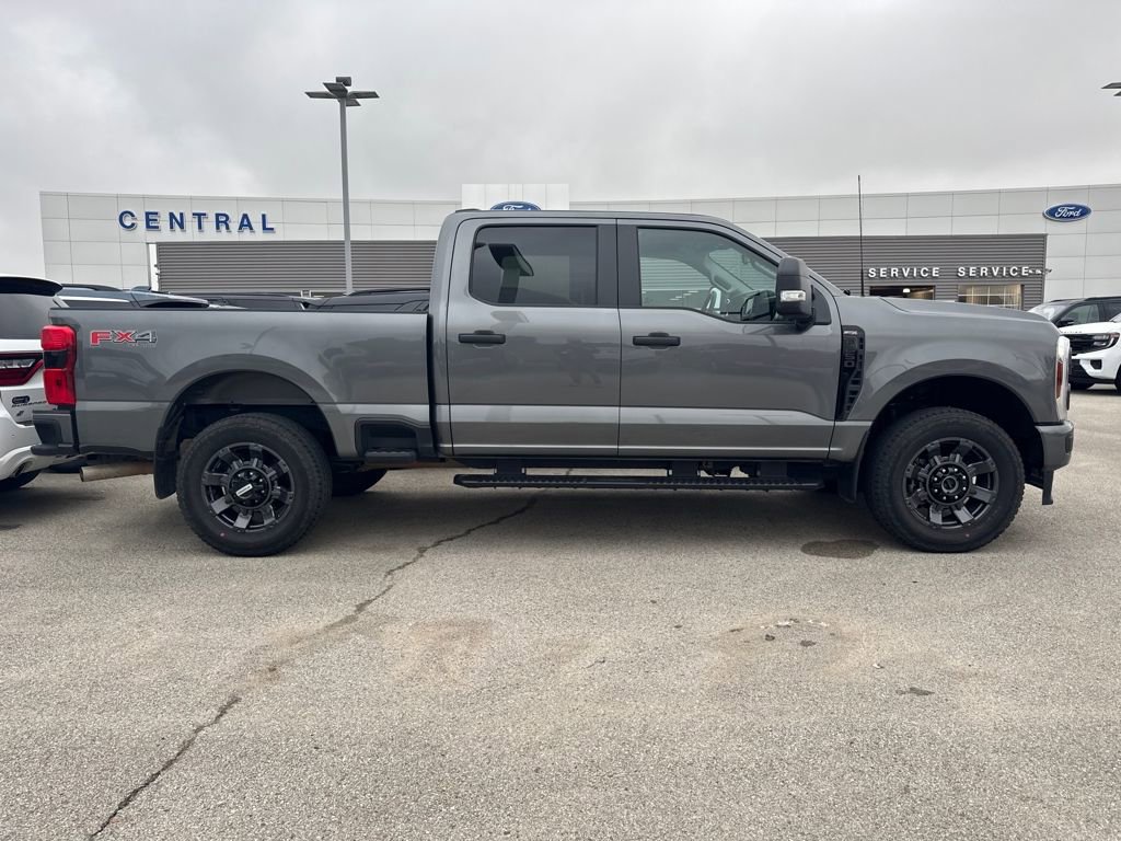 Used 2024 Ford F250 XL w/ STX Appearance Package image 6