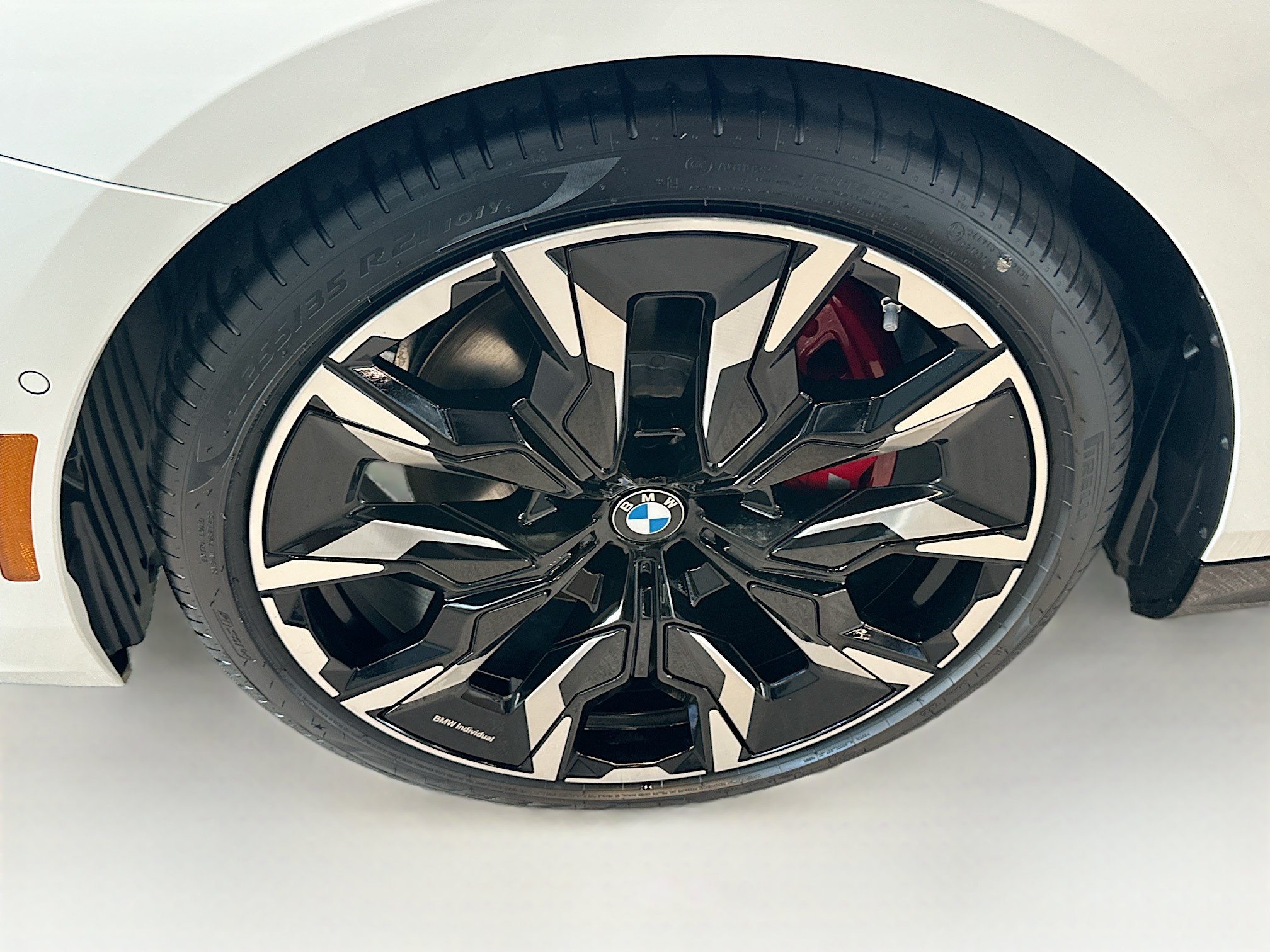 New 2026 BMW i5 M60 AWD/4WD image 24