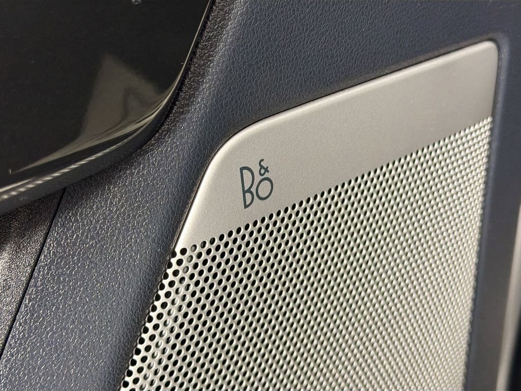 Used 2023 Ford F150 Lariat image 19