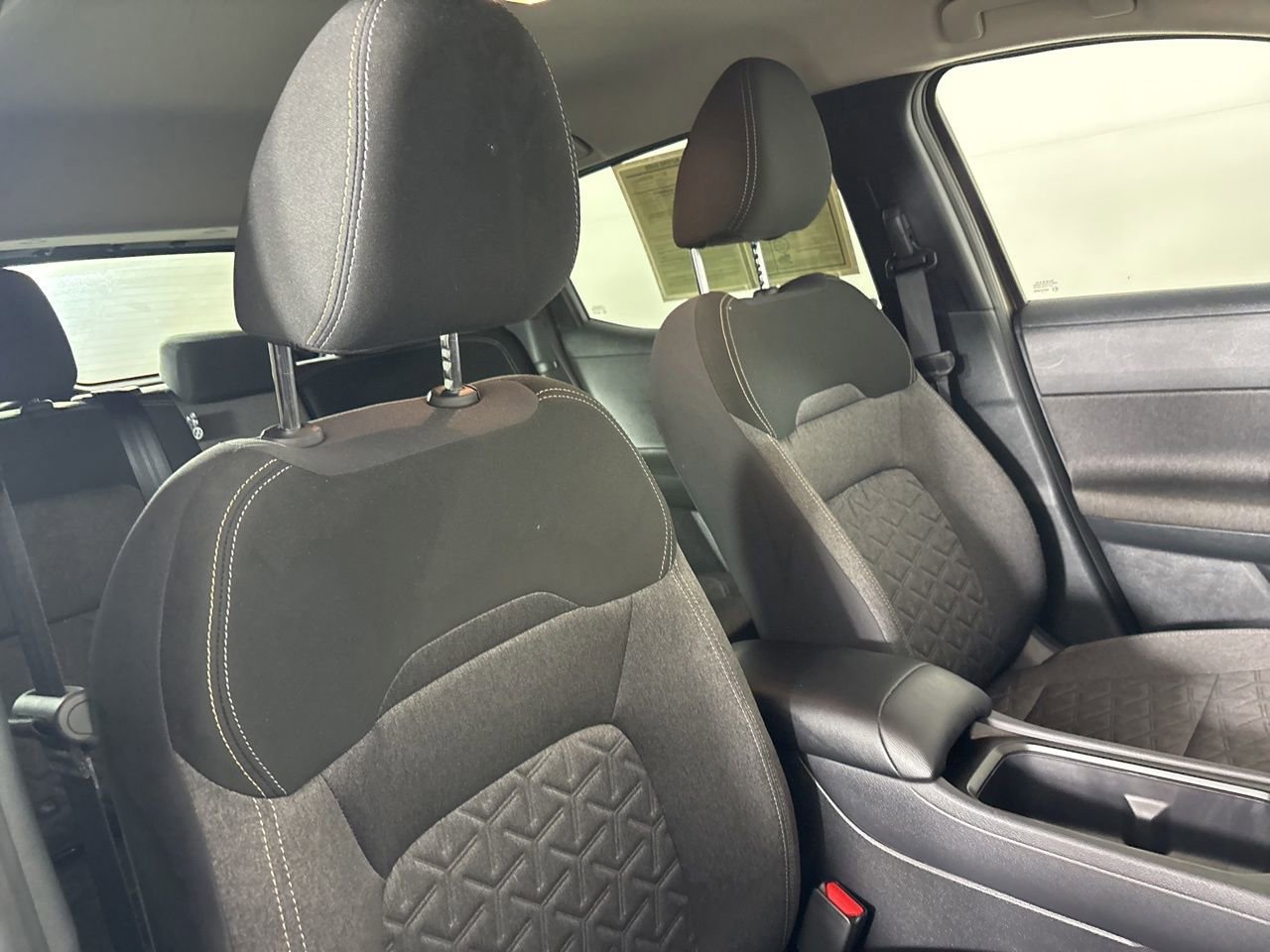 Used 2025 Nissan Kicks SV image 24