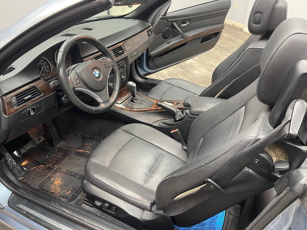 Used 2013 BMW 328i Convertible RWD image 16
