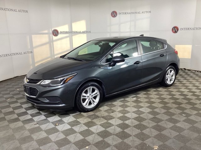 Used 2018 Chevrolet Cruze LT w/ Convenience Package image 1