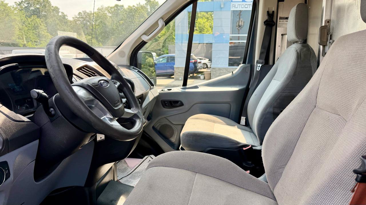 Used 2019 Ford Transit 250 148 High Roof Extended RWD image 15