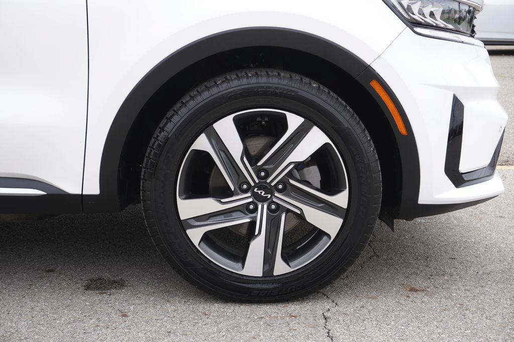 Used 2022 Kia Sorento EX AWD/4WD image 13