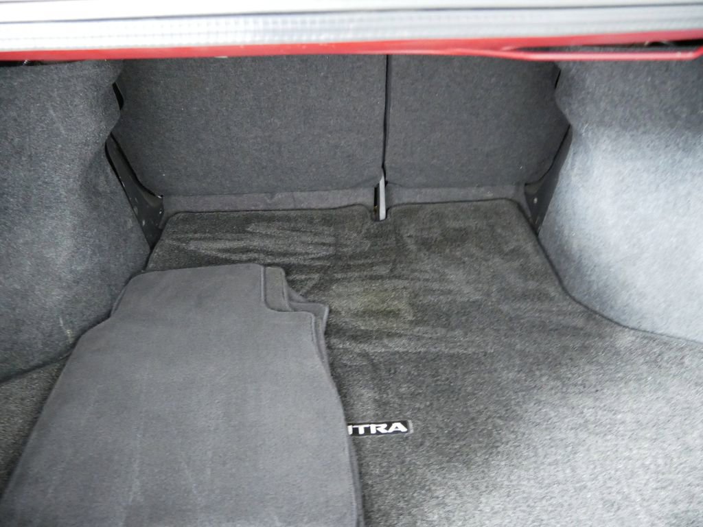 Used 2019 Nissan Sentra SR image 17