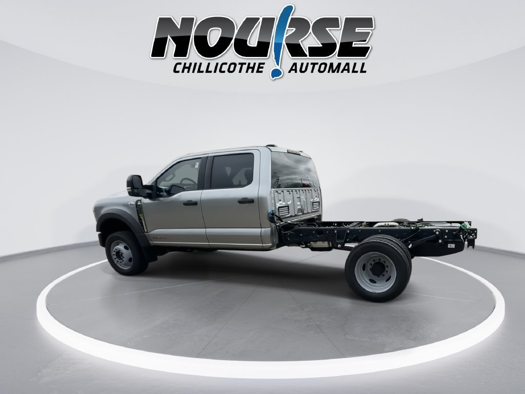 New 2027 Ford F550 4x4 Crew Cab image 6