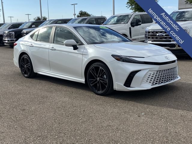 Used 2025 Toyota Camry XSE AWD/4WD image 9