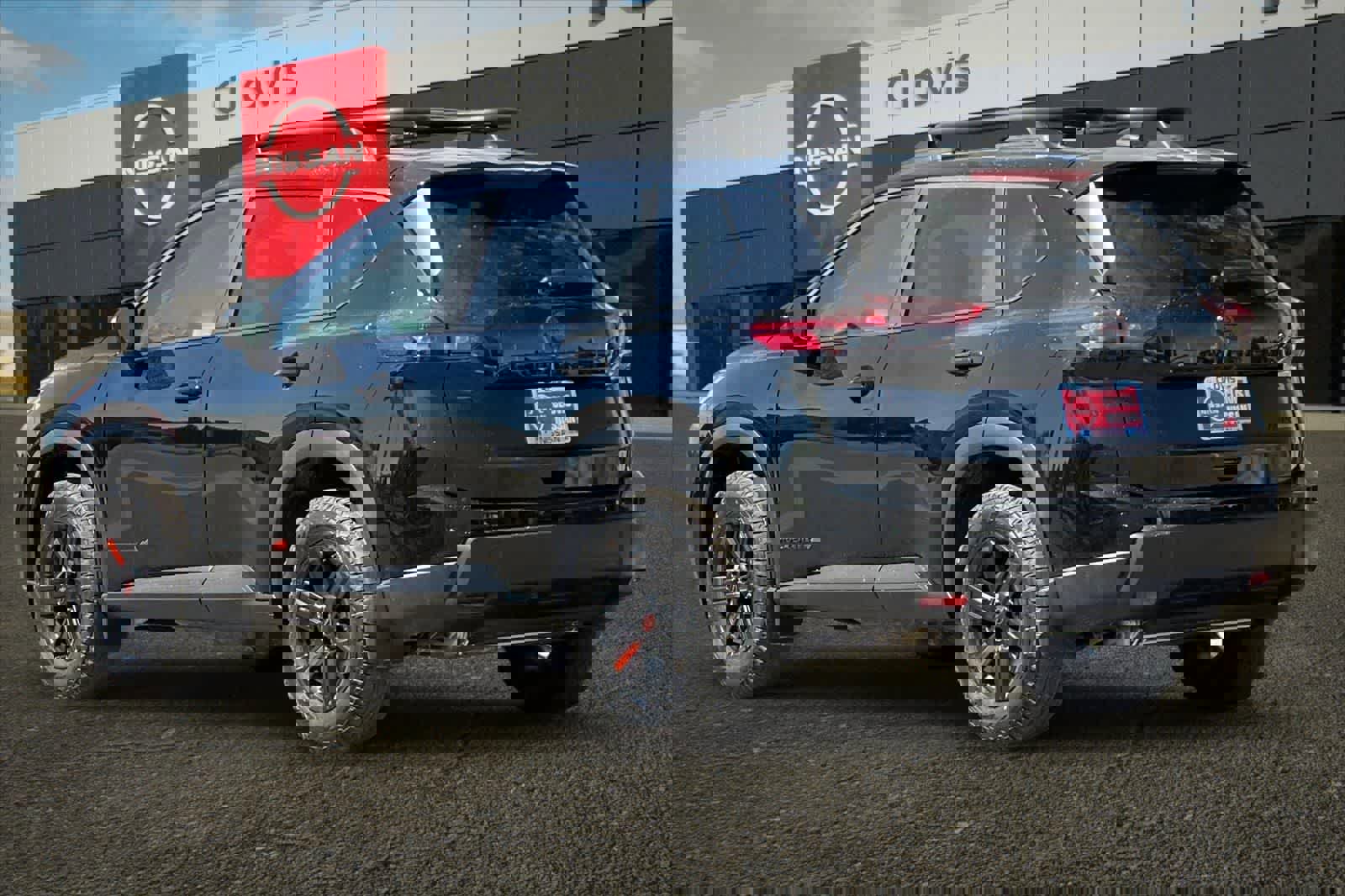 New 2026 Nissan Rogue SV image 6